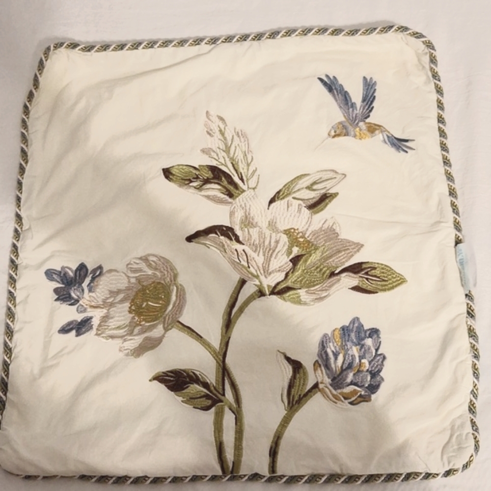 Waverly Pillow cover.